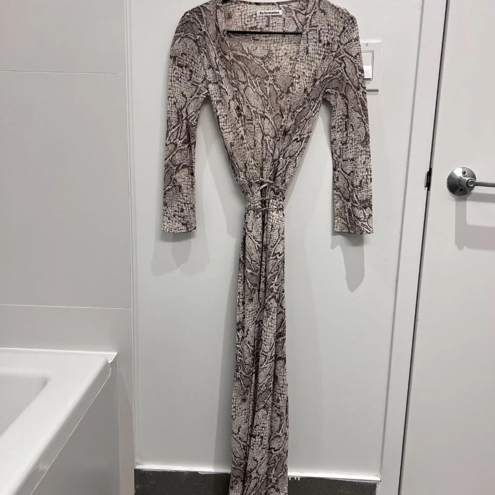 Reformation Jaz Dress - snake print dress - Picture 6 of 6